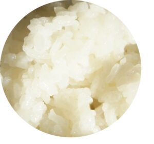 羽釜で炊た米粒が立ったごはん