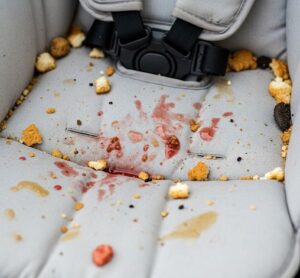 ベビーカーの食べこぼしやドリンクをこぼされた画像