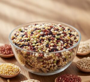雑穀米の多様な穀物が混ざり合い、色鮮やかで栄養豊かな様子