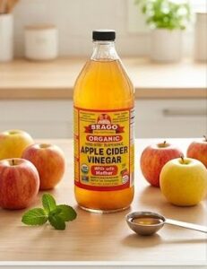瓶に入ったリンゴ酢