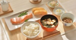 日本食のバランスのとれた朝食
